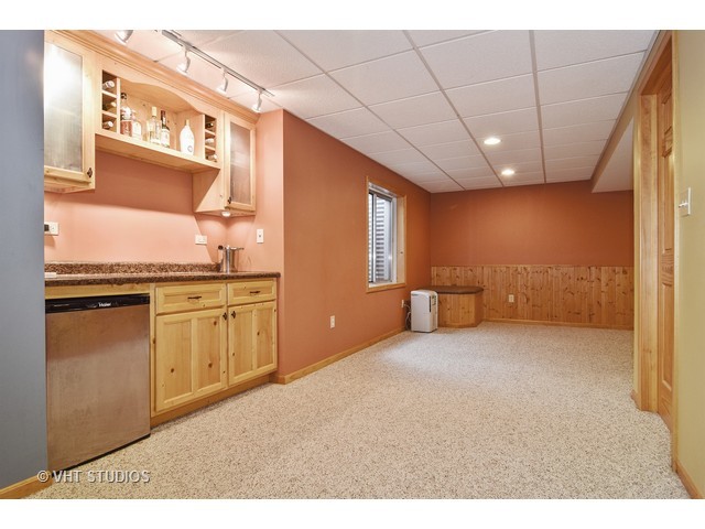 157 Primrose Ln, Bartlett, IL 60103 photo 20