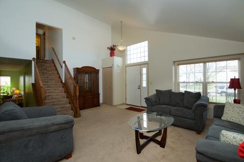 5316 Sunmeadow Dr, Plainfield, IL 60586 photo 4
