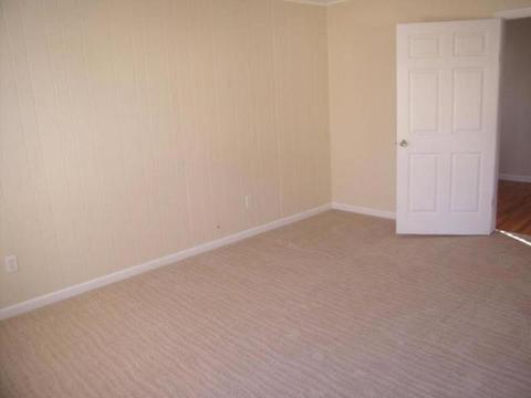 417 Sunset Dr, Elgin, IL 60123 photo 11