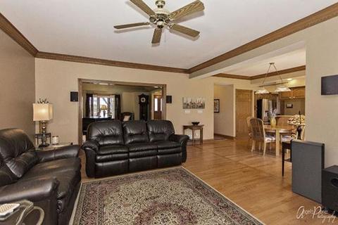 1823 Charnbrook Dr, Johnsburg, IL 60051 photo 6