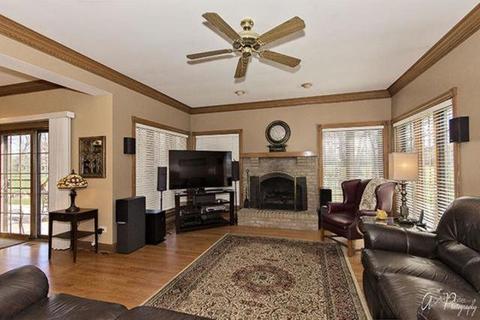 1823 Charnbrook Dr, Johnsburg, IL 60051 photo 5