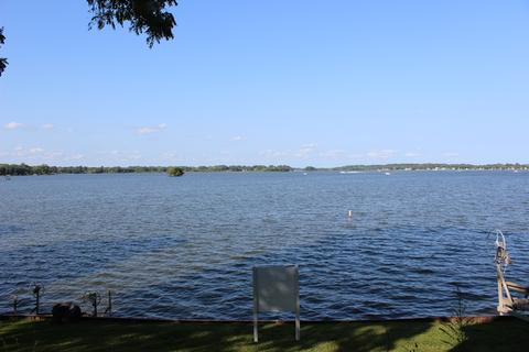 4112 Pitzen Rd, Johnsburg, IL 60051 photo 3