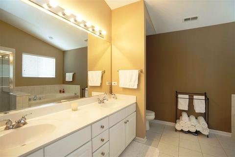1575 Russell Dr, Hoffman Estates, IL 60192 photo 16