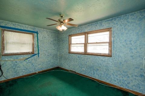 1026 Huron Dr, Elgin, IL 60120 photo 18