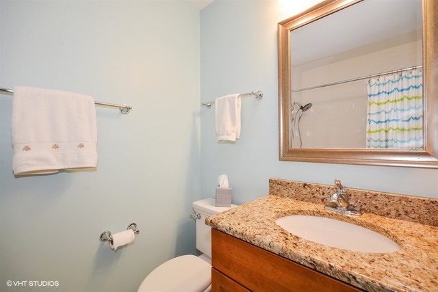 2236 Kingston Dr, Wheaton, IL 60189 photo 14