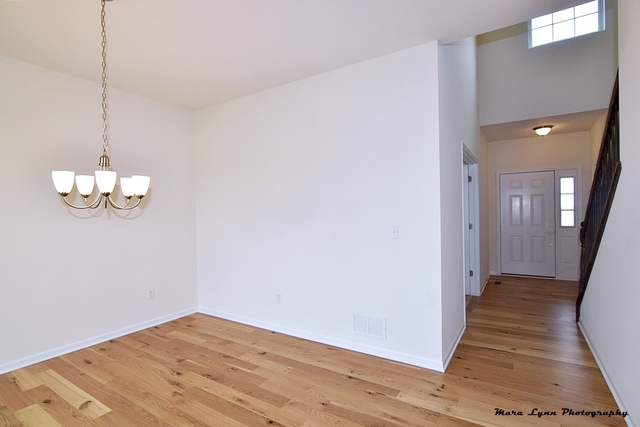 421 E Becker Pl, Sycamore, IL 60178 photo 6