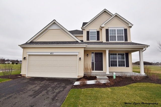 421 E Becker Pl, Sycamore, IL 60178 photo 1