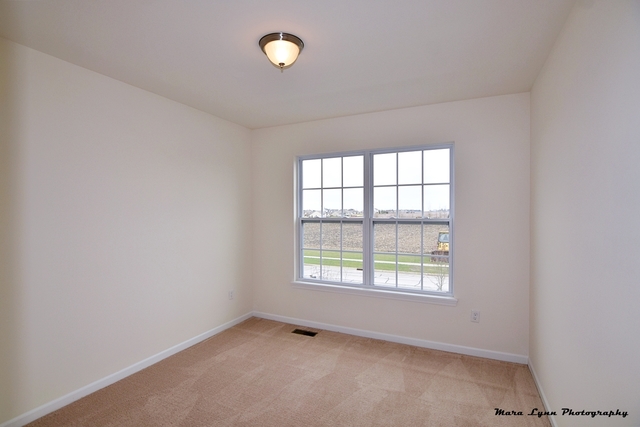 421 E Becker Pl, Sycamore, IL 60178 photo 15