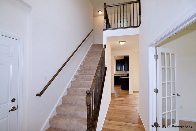 421 E Becker Pl, Sycamore, IL 60178 photo 2
