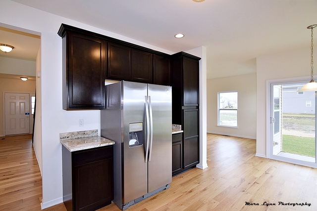 421 E Becker Pl, Sycamore, IL 60178 photo 8