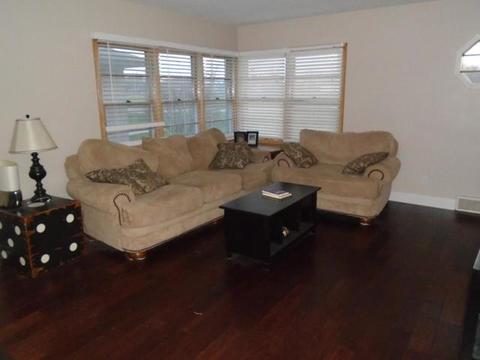 1416 Park Rd, Peru, IL 61354 photo 2