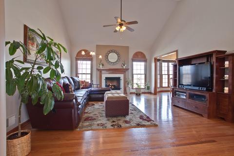 800 Foxglove Dr, Algonquin, IL 60102 photo 6