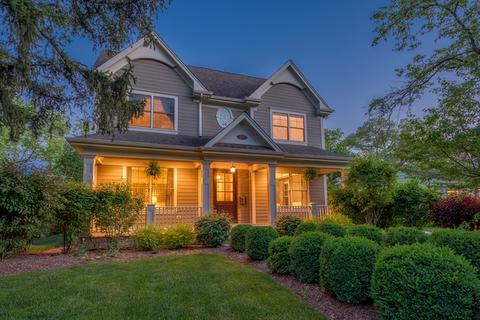 357 Maple St, Glen Ellyn, IL 60137 photo 4