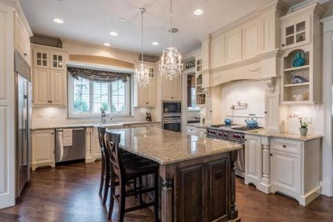 357 Maple St, Glen Ellyn, IL 60137 photo 9