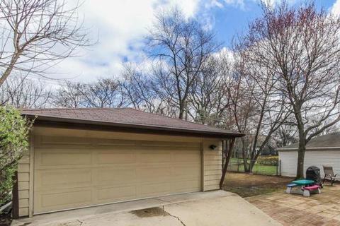 505 S Pine St, Mount Prospect, IL 60056 photo 23