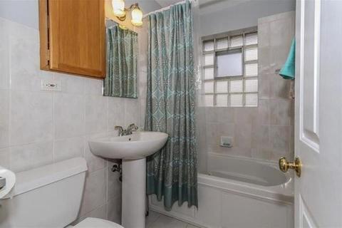 505 S Pine St, Mount Prospect, IL 60056 photo 14