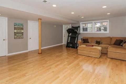 505 S Pine St, Mount Prospect, IL 60056 photo 17