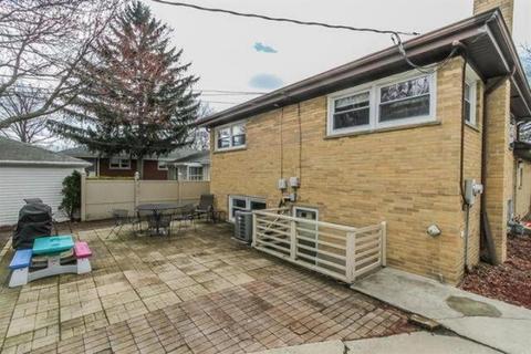 505 S Pine St, Mount Prospect, IL 60056 photo 21