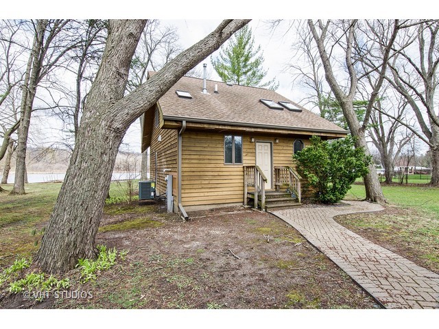3216 E Bend Dr, Algonquin, IL 60102 photo 1