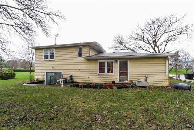 515 E Forest Ave, Des Plaines, IL 60018 photo 17