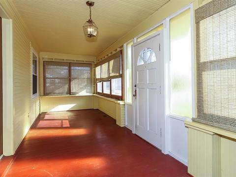 4 S Commonwealth Ave, Elgin, IL 60123 photo 13