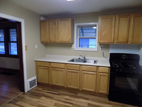 695 E Bluff St, Marseilles, IL 61341 photo 3