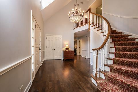 1070 Sunset Rd, Winnetka, IL 60093 photo 2