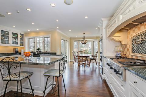 1070 Sunset Rd, Winnetka, IL 60093 photo 9