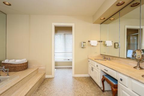 1070 Sunset Rd, Winnetka, IL 60093 photo 14