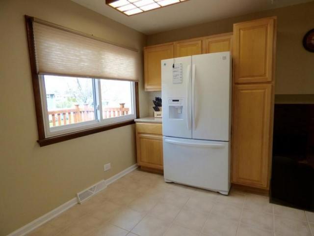 728 Evergreen Ln, Bartlett, IL 60103 photo 9