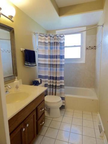728 Evergreen Ln, Bartlett, IL 60103 photo 17