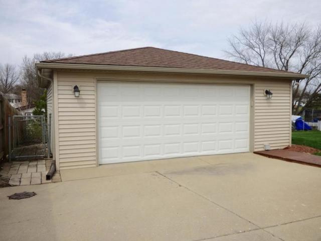 728 Evergreen Ln, Bartlett, IL 60103 photo 20