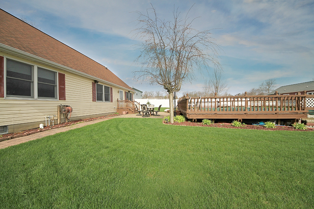 327 Elk St, Odell, IL 60460 photo 14