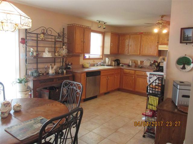 5122 Countyfair Ct, Monee, IL 60449 photo 4