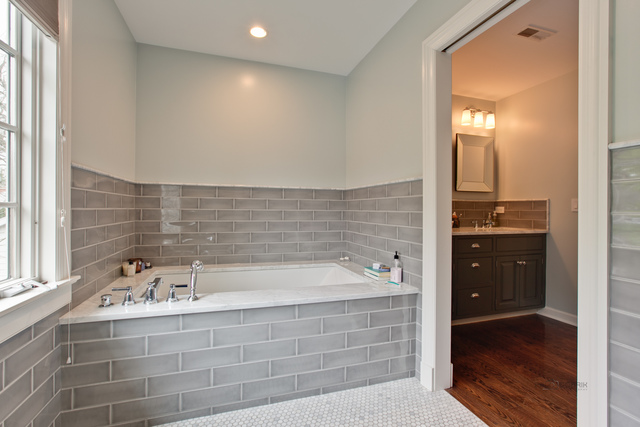 216 E Washington Ave, Lake Bluff, IL 60044 photo 16