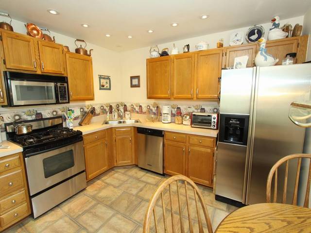 1430 Brahms Ct, Bartlett, IL 60103 photo 8