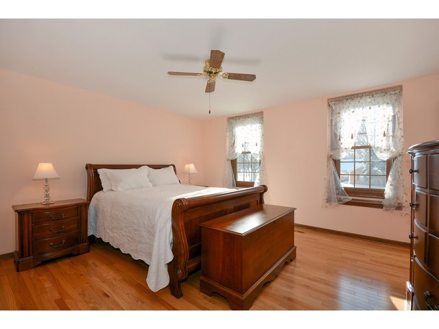 1307 Brighton Dr, Wheaton, IL 60189 photo 11