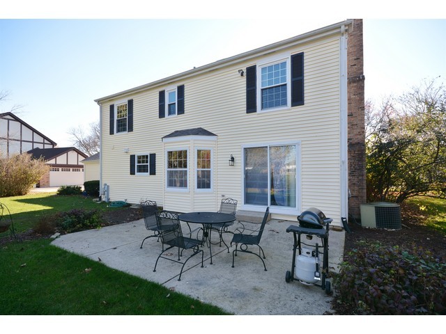 1307 Brighton Dr, Wheaton, IL 60189 photo 17