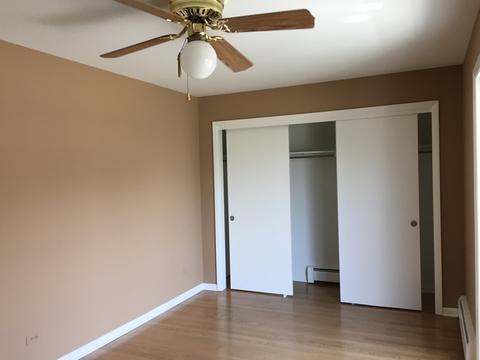 1905 Webster Ln, Des Plaines, IL 60018 photo 7