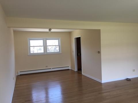 1905 Webster Ln, Des Plaines, IL 60018 photo 4