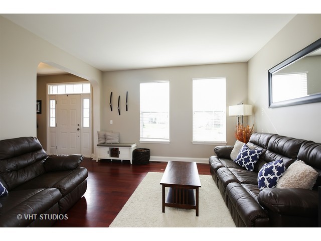 6706 Galway Dr, Mchenry, IL 60050 photo 4