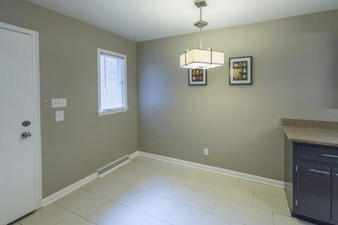 201 S Willis Ave, Champaign, IL 61821 photo 5