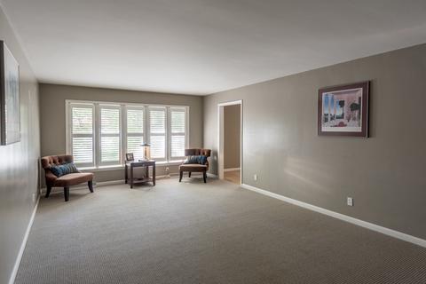 201 S Willis Ave, Champaign, IL 61821 photo 2