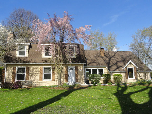 10 S048 Leonard Dr, Willowbrook, IL 60527 photo 1