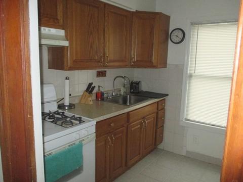 214 E 143rd St, Dolton, IL 60419 photo 8