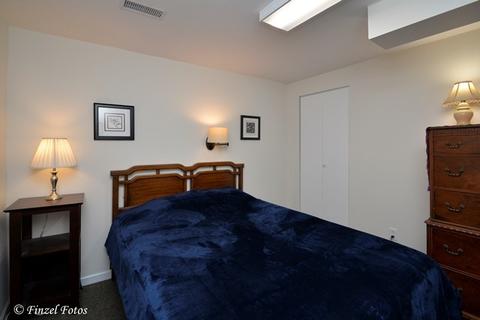 101 S Union St, Elgin, IL 60123 photo 13