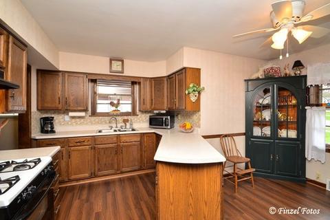 101 S Union St, Elgin, IL 60123 photo 6