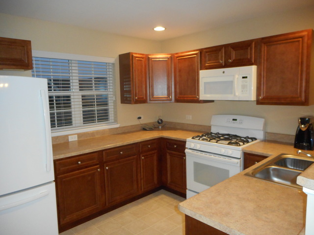1108 Monroe Ave, Mchenry, IL 60050 photo 5
