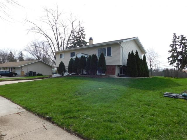 515 Amherst Ln, Hoffman Estates, IL 60169 photo 3