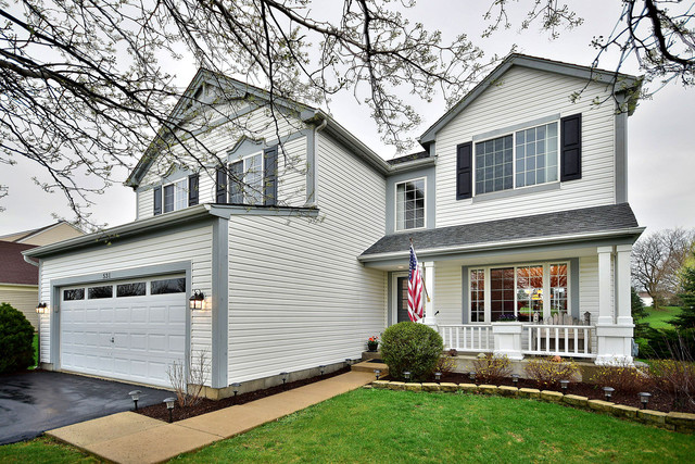 531 Rose Ln, Bartlett, IL 60103 photo 2